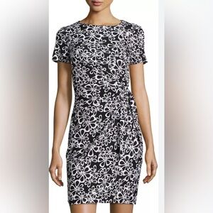 DVF Diane Von Furstenberg NEW wrap dress in black and white floral